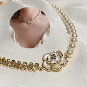 Vintage perlový náhrdelník s kaméliami | ROSAELIA